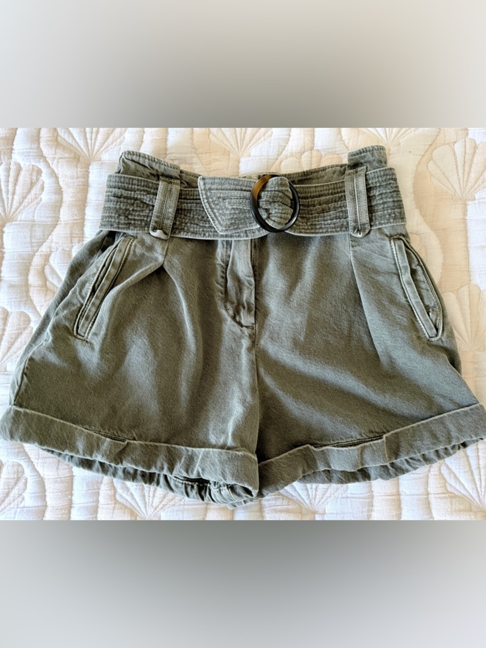 Sézane Rome Shorts | Olive Green | Size 36 (US 4)